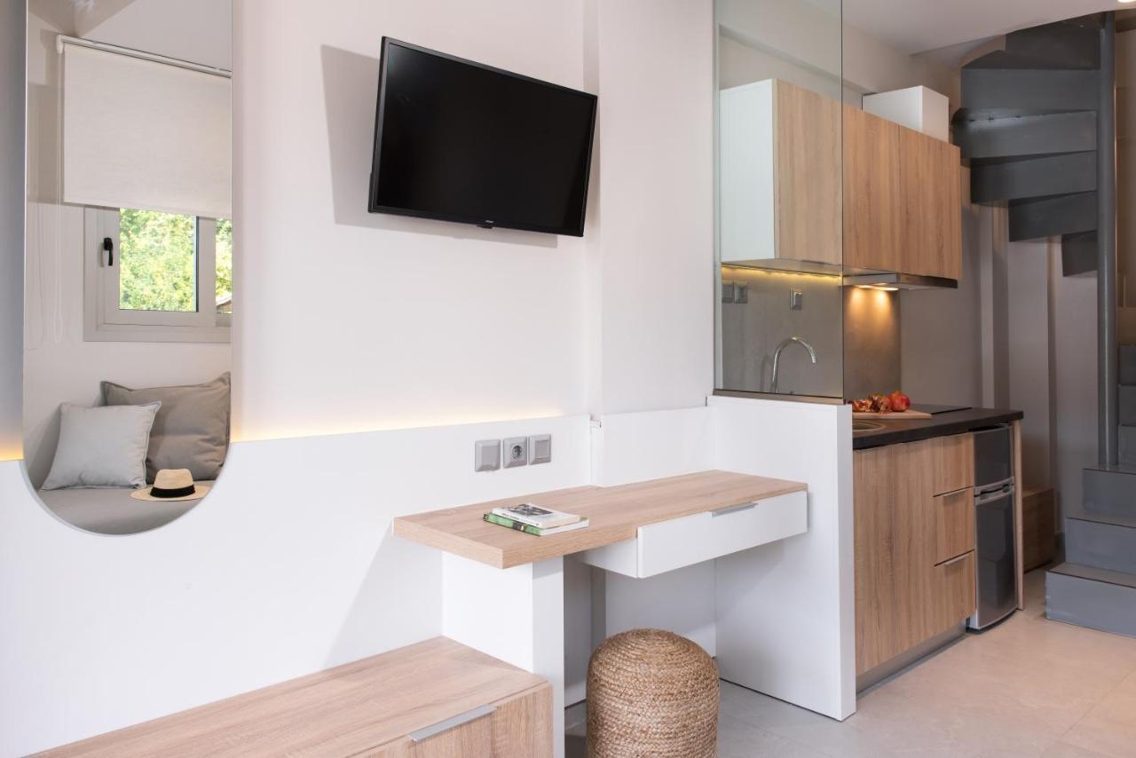 Afros Suites Olympiada Exterior foto