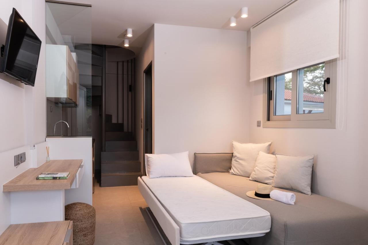 Afros Suites Olympiada Exterior foto