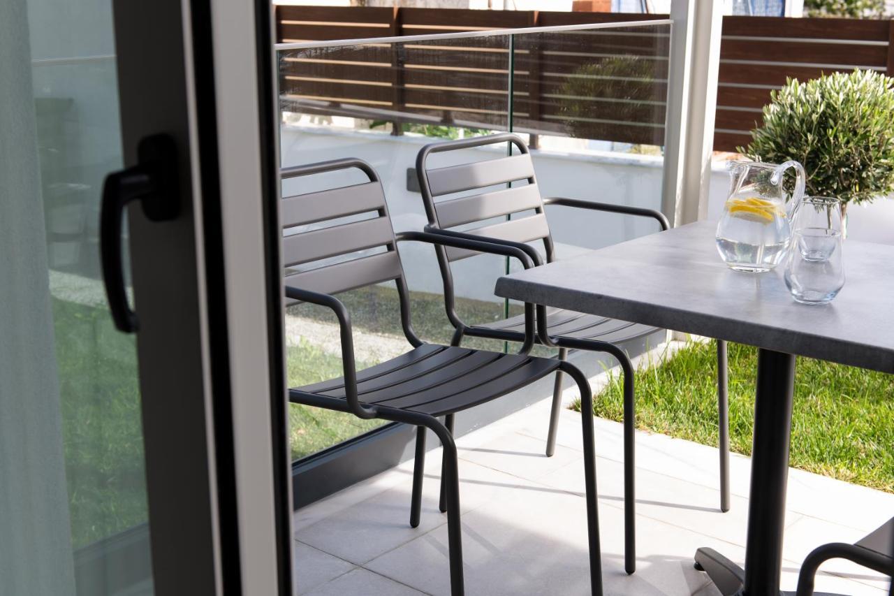 Afros Suites Olympiada Exterior foto